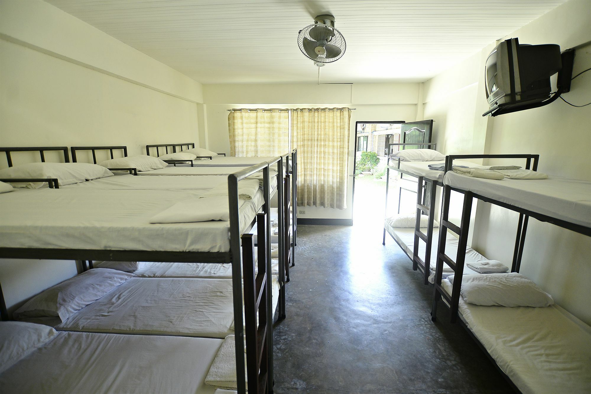 Reddoorz Plus Near Vigan Convention Center 외부 사진