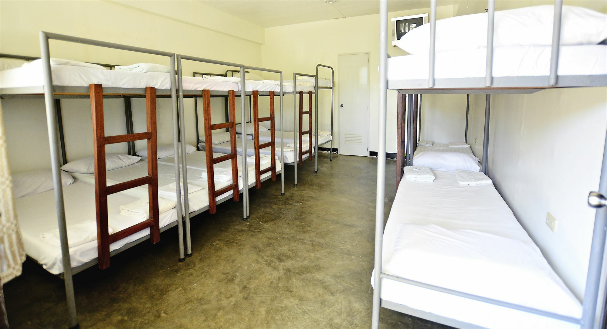 Reddoorz Plus Near Vigan Convention Center 외부 사진