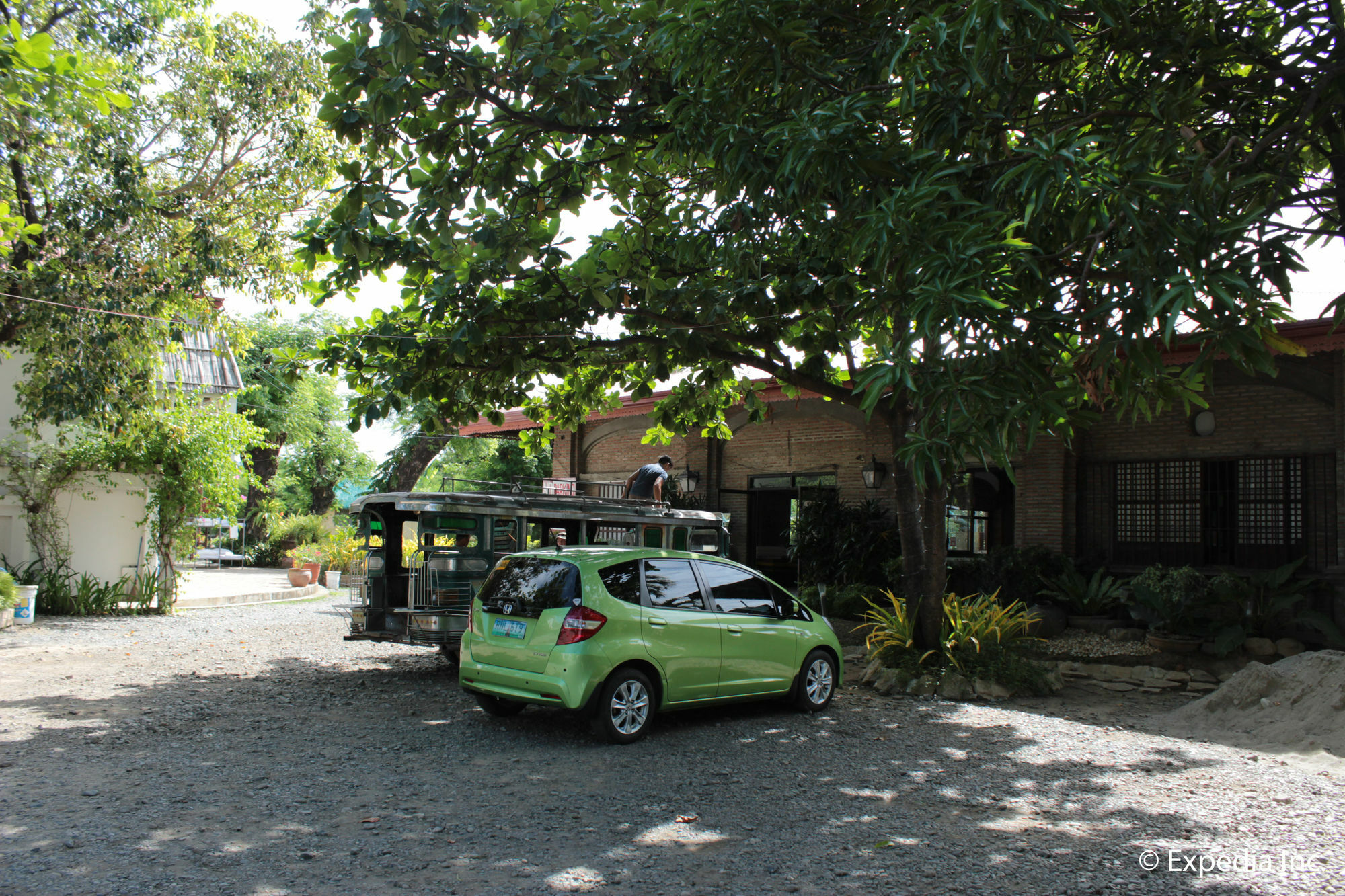 Reddoorz Plus Near Vigan Convention Center 외부 사진