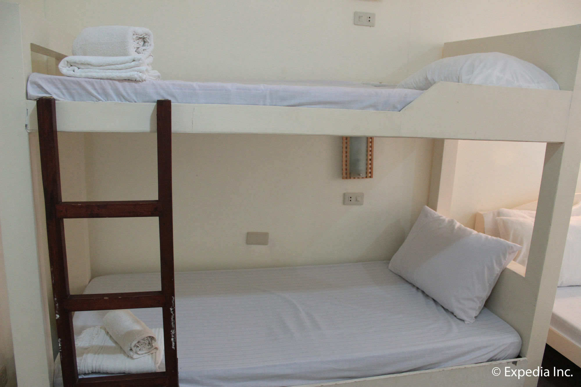 Reddoorz Plus Near Vigan Convention Center 외부 사진