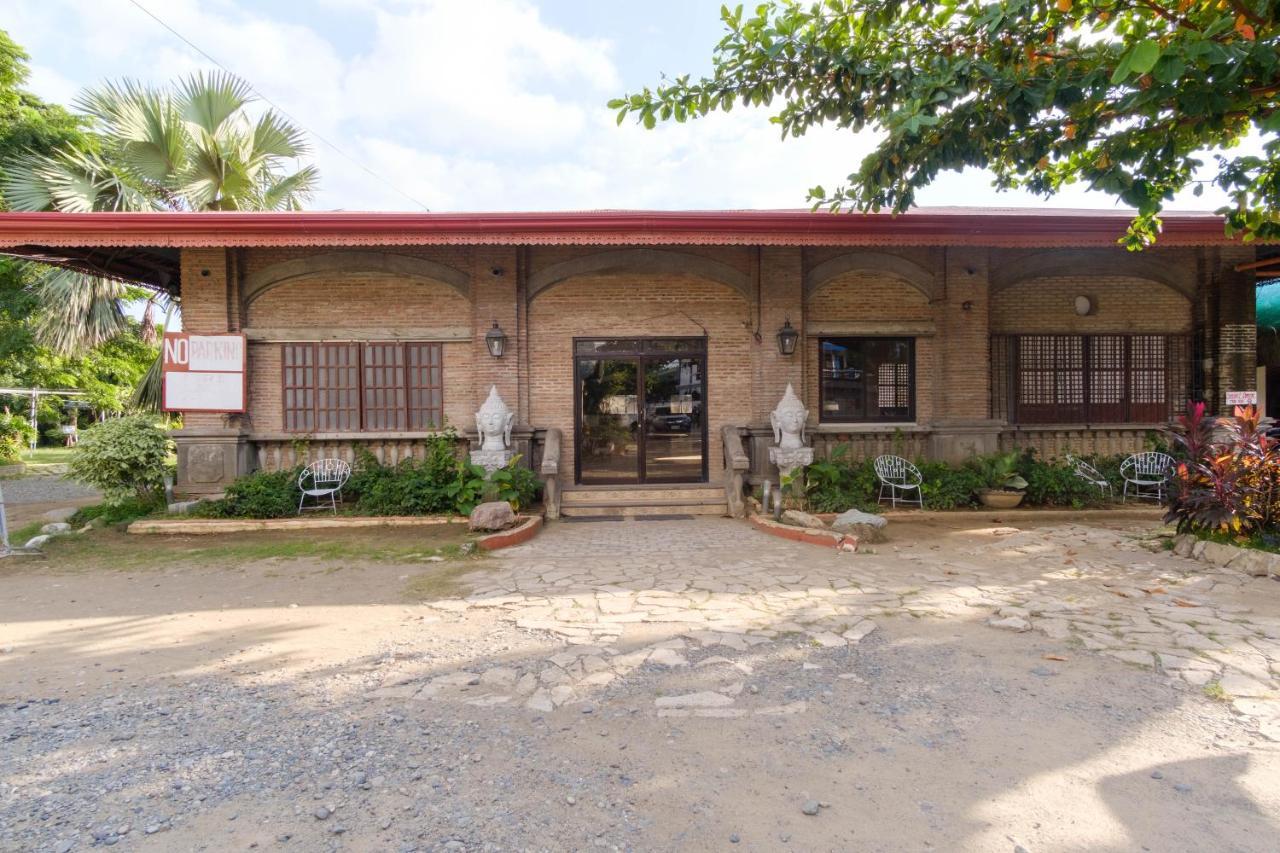 Reddoorz Plus Near Vigan Convention Center 외부 사진