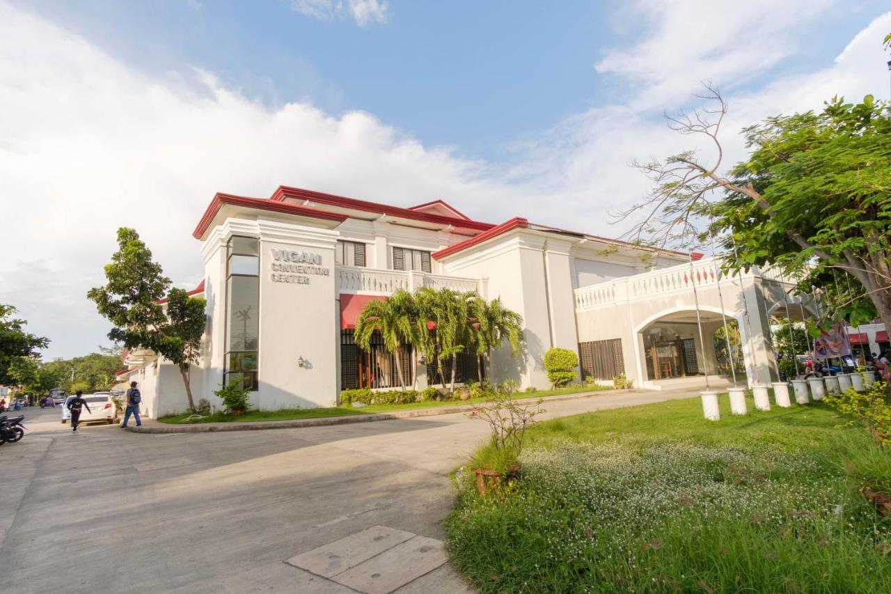 Reddoorz Plus Near Vigan Convention Center 외부 사진