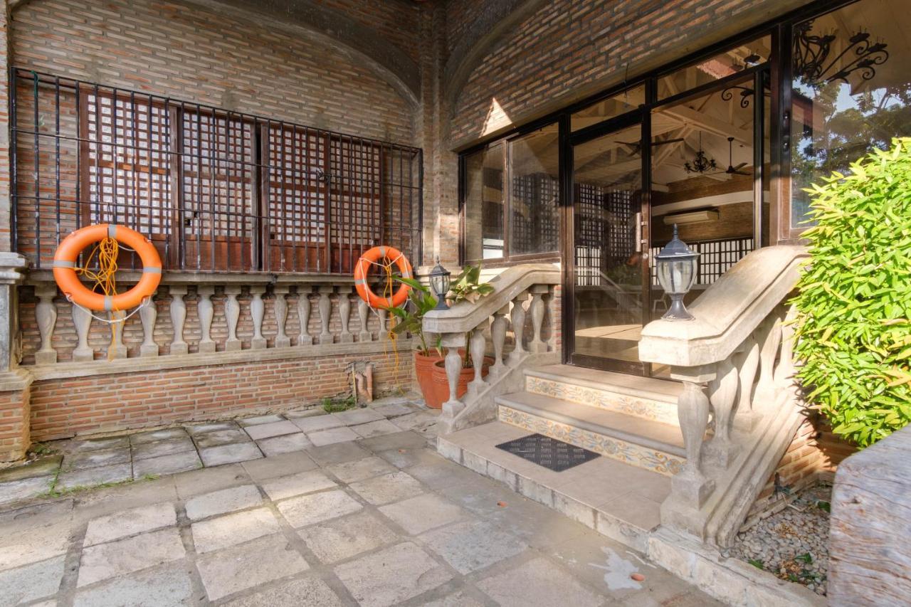 Reddoorz Plus Near Vigan Convention Center 외부 사진